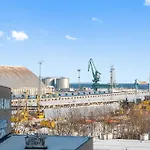 Appartamento With Parking By Lion Gdynia