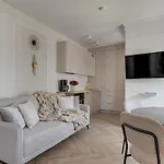 Appartamento With Parking By Lion *