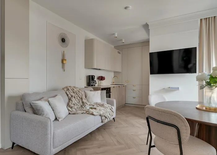 Appartamento With Parking By Lion *